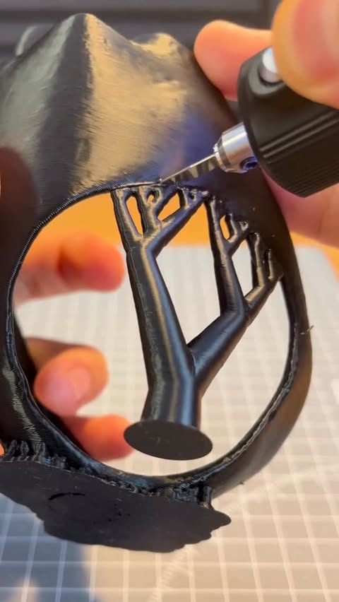 Instagram post by @orhan.prints for HOZO Design. Caption reads: 🎨 HOZO NeoBlade — ultrasonic cutter for makers ⚡✨....