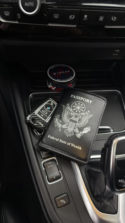 Instagram post by @denny.shl for 45KEYS. Caption reads: 60% Black Friday Sale👆🏽 #blackfriday #sales....