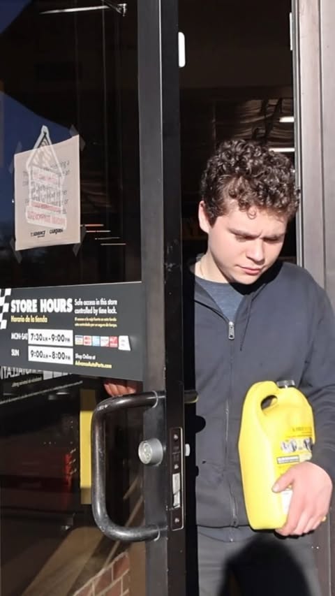 Instagram post by @giuseppesgarage for Advance Auto Parts. Caption reads: [...] Minute Deals Now, at @advanceautoparts Tell....