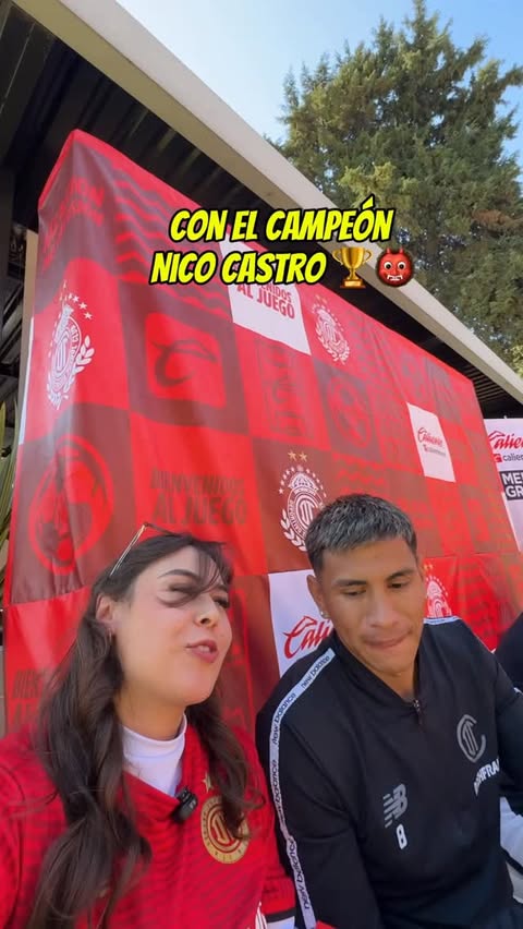 Instagram post by @dulceestradac for Caliente.mx. Caption reads: 🔥Grande Nico Castro, vamos por ese Tricampoenato....