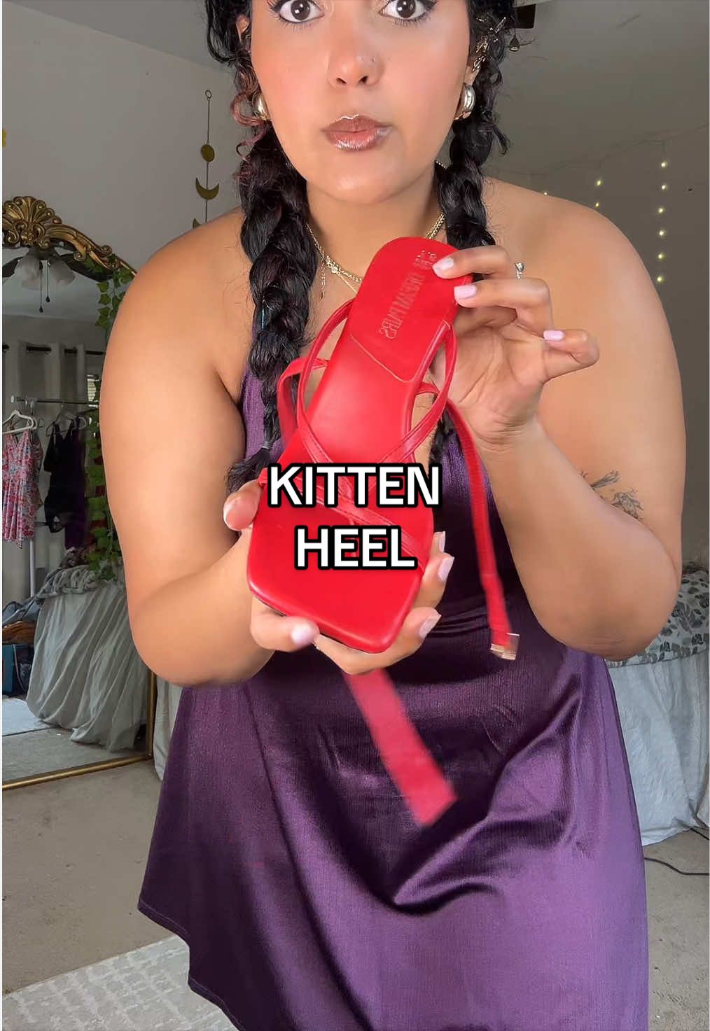 TikTok post by @ashleighmtz for Dream Pairs. Caption reads: [...] of different colors to choose from 🤩 @Dream....