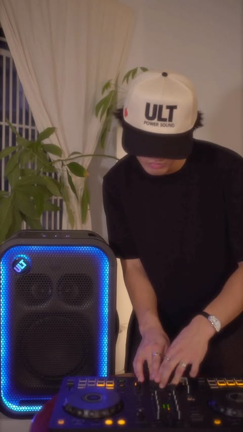 Instagram post by @jaykay.mp3 for Sony Electronics. Caption reads: the new ULT TOWER 5 by @sonyelectronics is perfect....