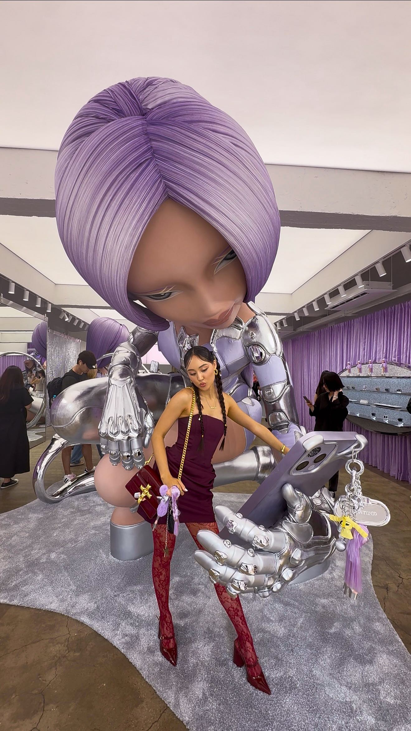 Instagram post by @hannahmchutchison for Bratz. Caption reads: [...] YouTube- link in bio🎥 @gentlemonster x....
