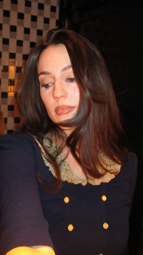 Instagram post by @kristenlang for The Knot. Caption reads: [...] just scratches an itch on my brain 😄....