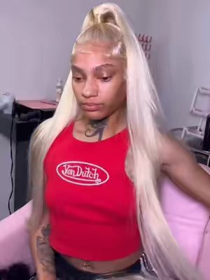 TikTok post by @whtshappenteetee for Cute Bein Hair Shop. Caption reads: I loved this half up half down❤️❤️ @Cute Bein Hair....