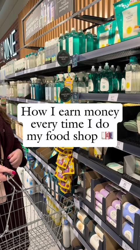 Instagram post by @the_finance_gurl for JamDoughnut. Caption reads: [...] shop 💸 I’ve been using the free app....
