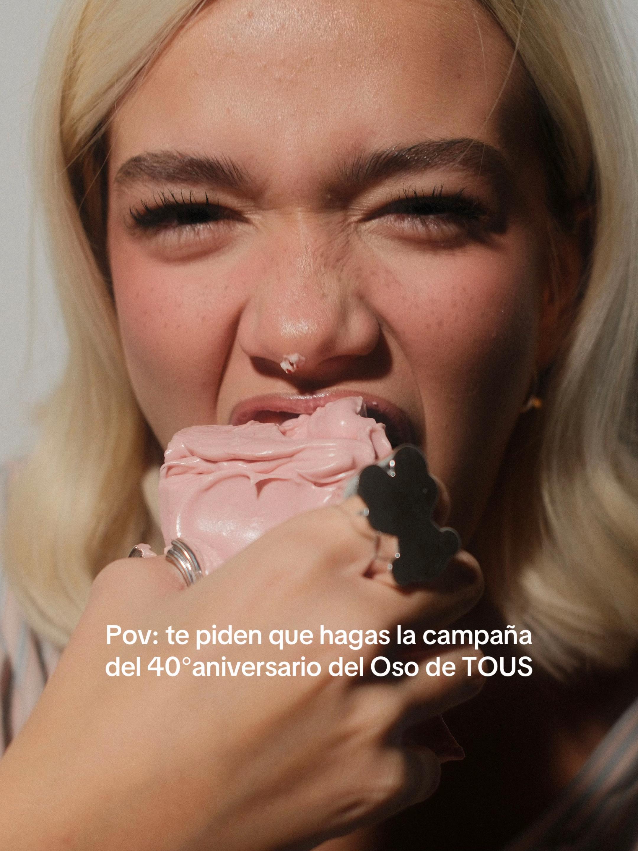 TikTok post by @luciadeluuis for TOUS. Caption reads: publi happy 🐻dayyyy @TOUS <3 Oso is 40!!! Toda la....