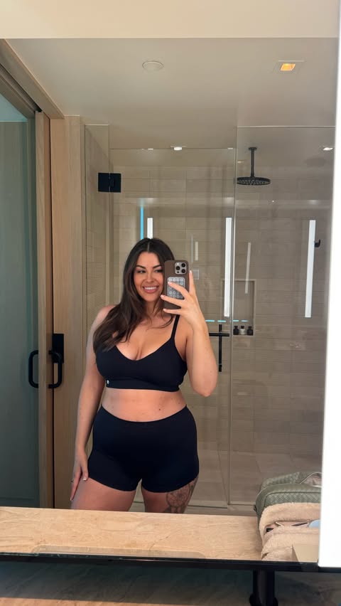 Instagram post by @shelbyvert for Jockey. Caption reads: #JockeyPartner From Pilates to the comfy pieces....