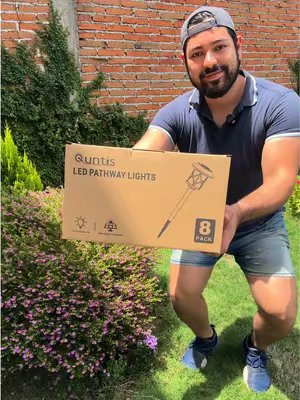 TikTok post by @ivanavmi for Quntis. Caption reads: Quntis 8 Paquetes Luces Solares Exterior 💡🏕️：....
