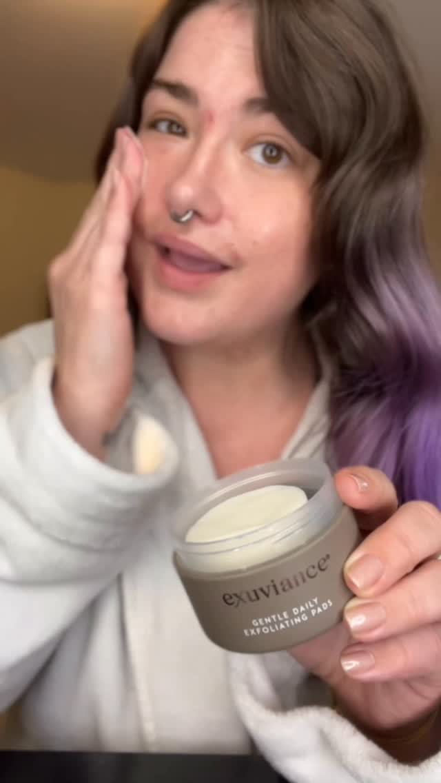 Instagram post by @hippiepippiereviews for Exuviance. Caption reads: I didn’t realize what a difference @exuviance....