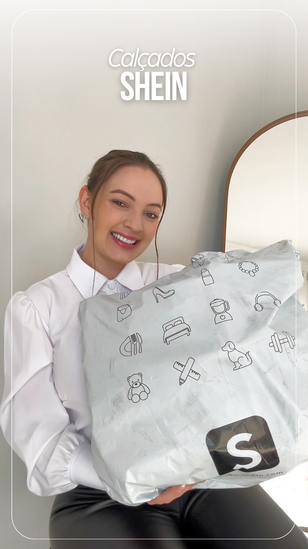 Instagram post by @luanavioleira for CUCCOO. Caption reads: Na SHEIN você encontra muitos calçados lindos e....