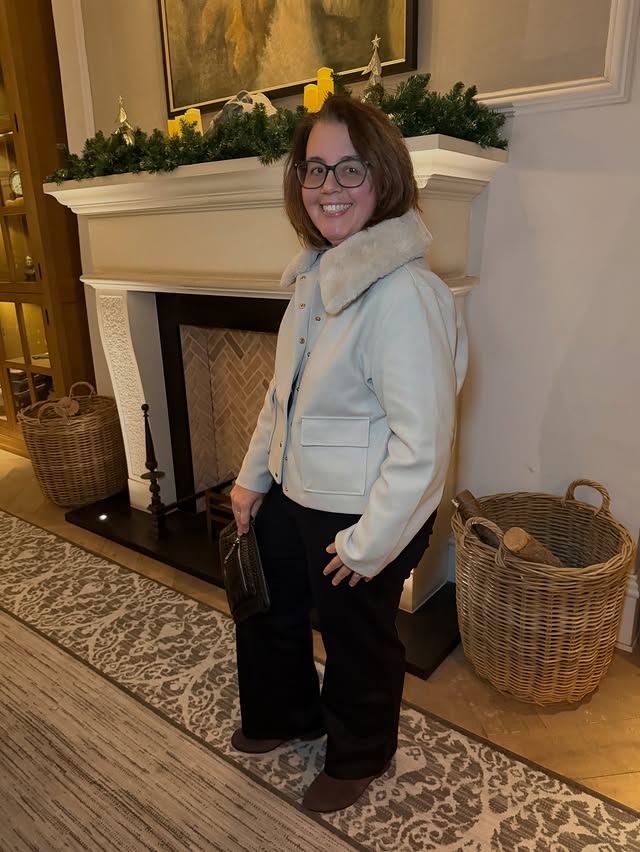 Instagram post by @whoisthatlondonmum for New Look. Caption reads: That @newlook jacket of dreams ❤️ #ad

The Faux....