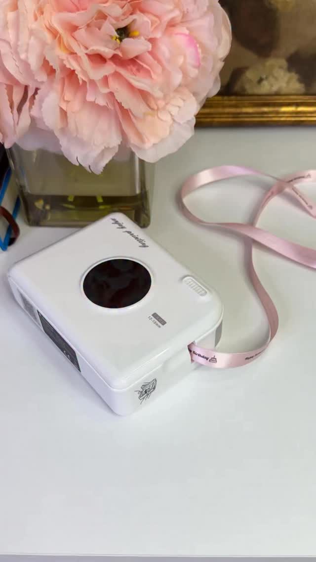 Instagram post by @essiepeasy for Phomemo. Caption reads: Follow me then comment PRINTER for the product....