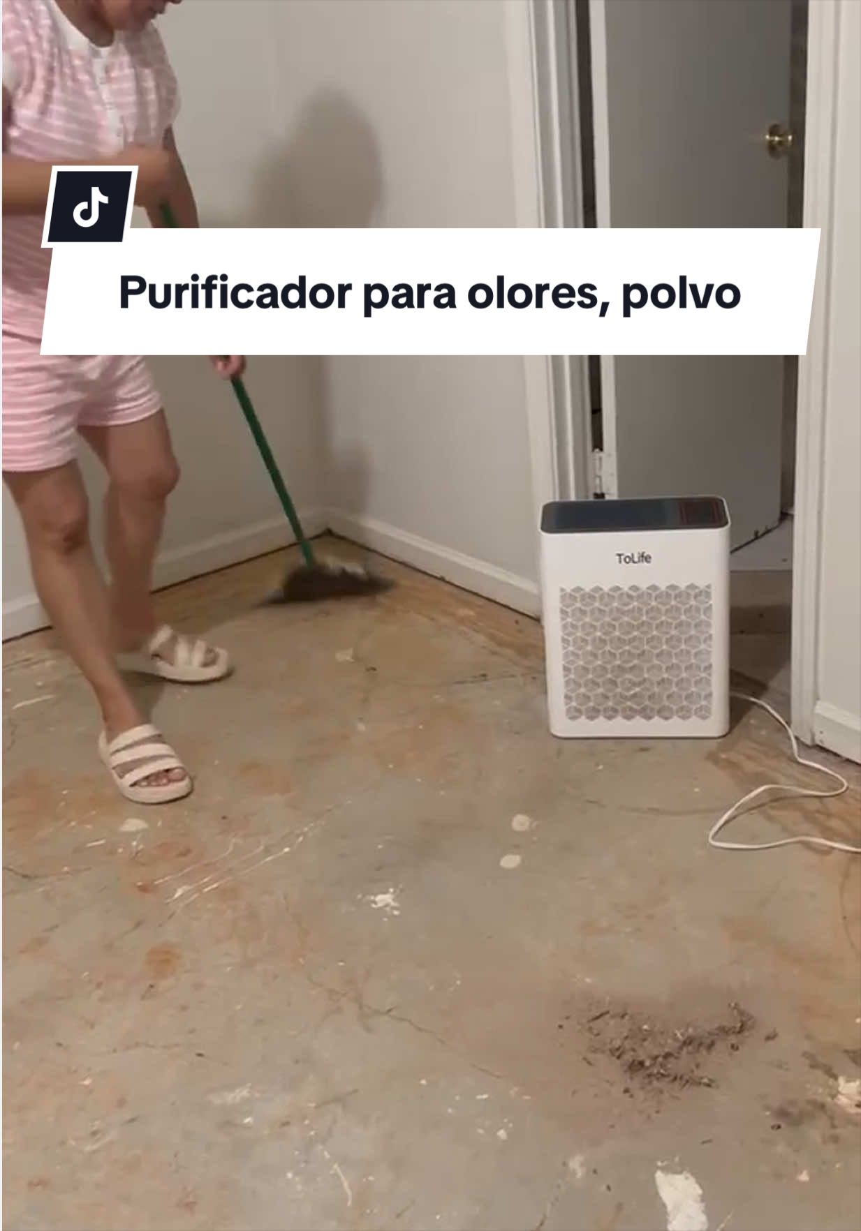 TikTok post by @brendalifestyle2 for ToLife. Caption reads: [...] #remodelinghacks #homefinds@ToLife US....