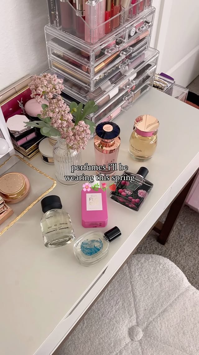 Instagram post by an influencer for Diptyque. Caption reads: [...] Rose @katespadeny Kate Spade @diptyque Do....