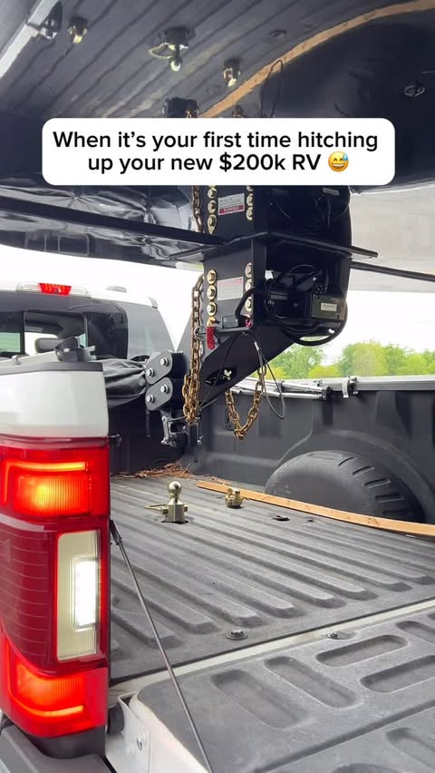 Instagram post by @travelinthoms for GenY Hitch. Caption reads: Don’t make THIS mistake!! SAVE and SHARE this so....