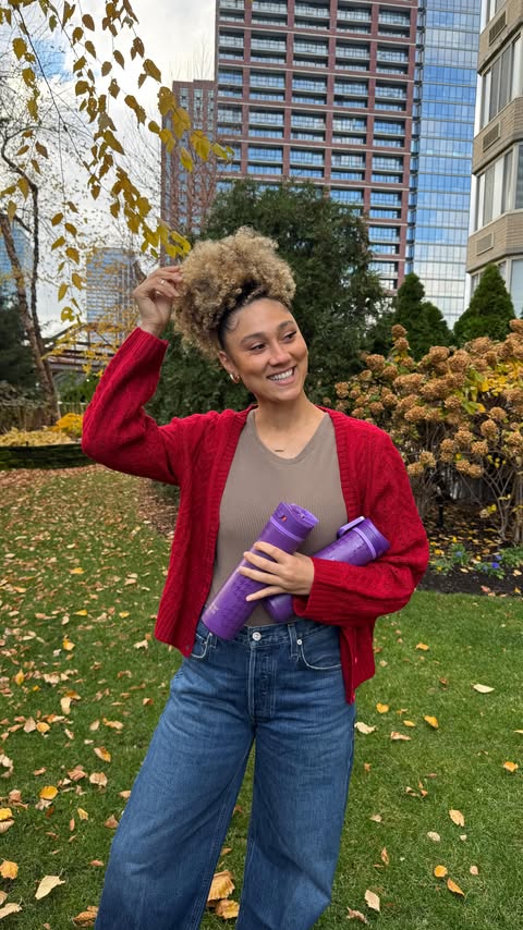 Instagram post by @allymisslove for Contigo. Caption reads: ✨Good Energy ✨#ad #ContigoPartner
The holiday....