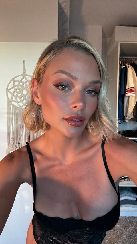 Instagram post by @ledonatellaofficial for CATRICE Cosmetics. Caption reads: ZIA MAKE-UP CHECK: promossa o bocciata? 👇🫠💘....