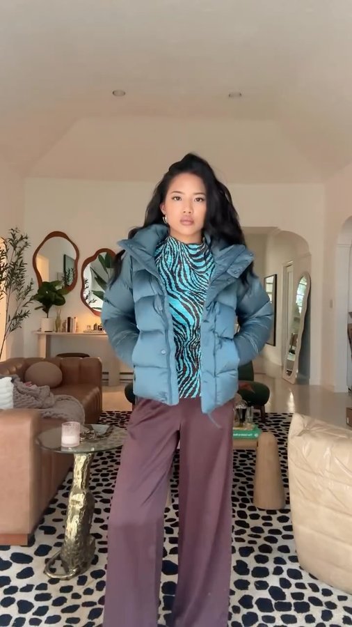 Instagram post by @aliyahwears for DICK'S Sporting Goods. Caption reads: Who says function < fashion?! My @columbia1938....