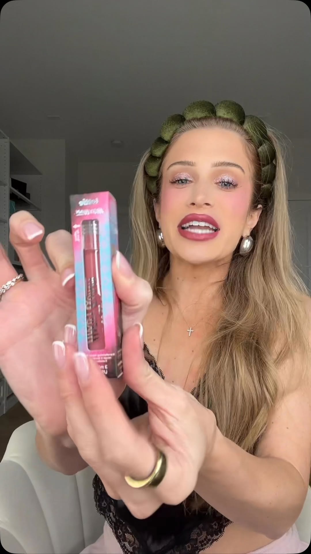 Instagram post by @sarah_wolak for LottieLondon. Caption reads: I can’t believe this worked?!?!? 🤯🤯🤯🤯....