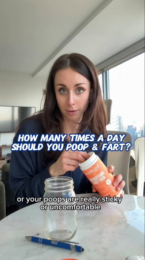 Instagram post by @dietitian.gabrielle for Supergut. Caption reads: [...] toot? 💨And how fiber diversity from....