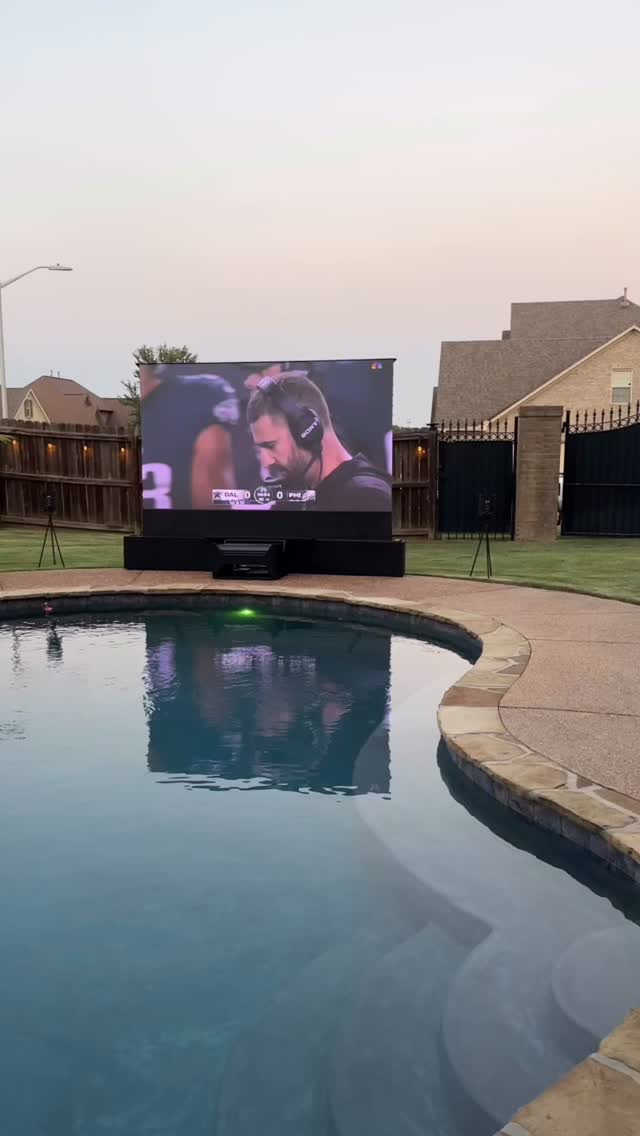 Instagram post by @uniquedbysherita for Awol Vision. Caption reads: [...] projection screen and
projector from....