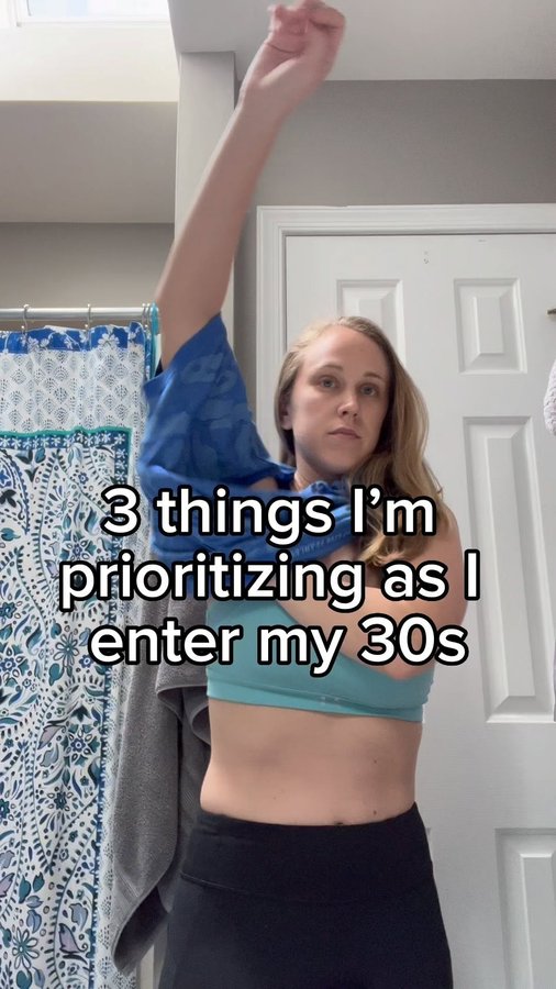 Instagram post by @dr.lisa.dpt for Ucan. Caption reads: 3 THINGS I’M PRIORITIZING…as I enter my 30s #ad....