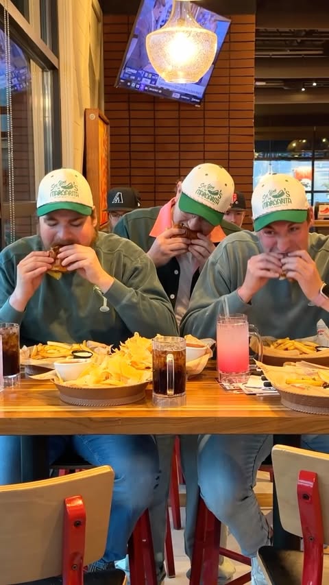 Instagram post by @siryacht for Chili's Grill & Bar. Caption reads: #ChilisPartner The boys and I love @chilis Spicy....