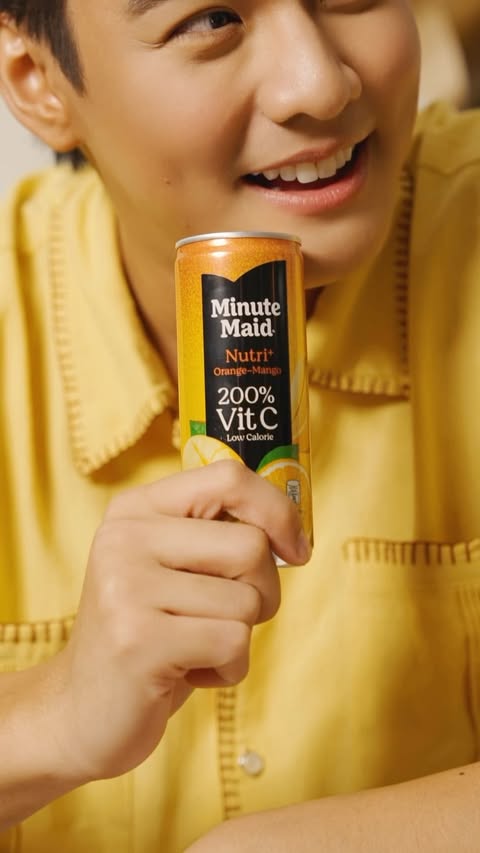 Instagram post by @michaelsager_ for Minute Maid. Caption reads: [...] like a challenge. Good thing I have Minute....