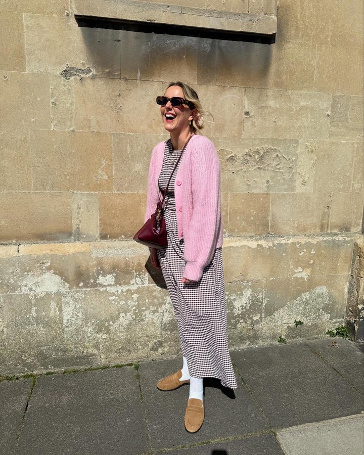 Instagram post by @leannedopaminedressing for OMNES. Caption reads: [...] Tan loafers: @marksandspencer Dress: @omnes....