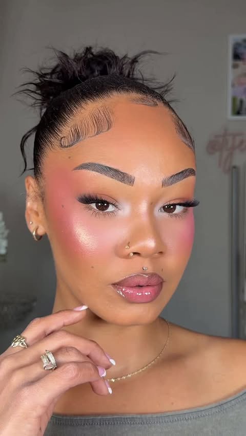 Instagram post by @tijerarayemua for Juvia's Place. Caption reads: [...] melts seamlessly into the skin 🤍....