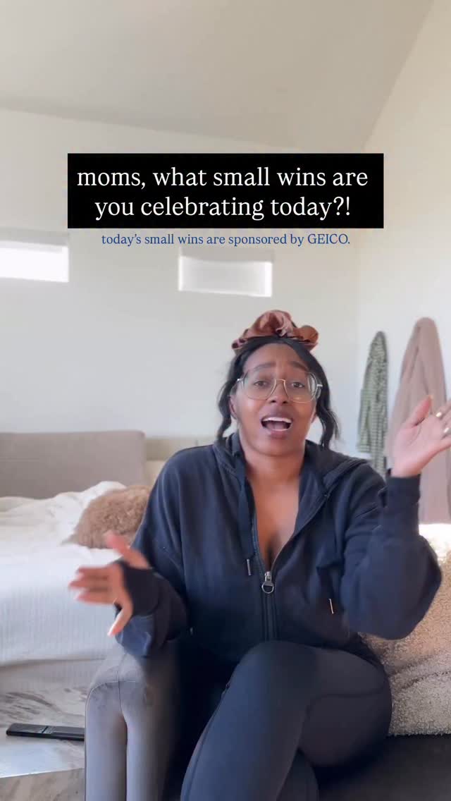 Instagram post by @kaylasimonehome for iHeartRadio. Caption reads: [...] Tampa on Dec 17th for the @GEICO and....