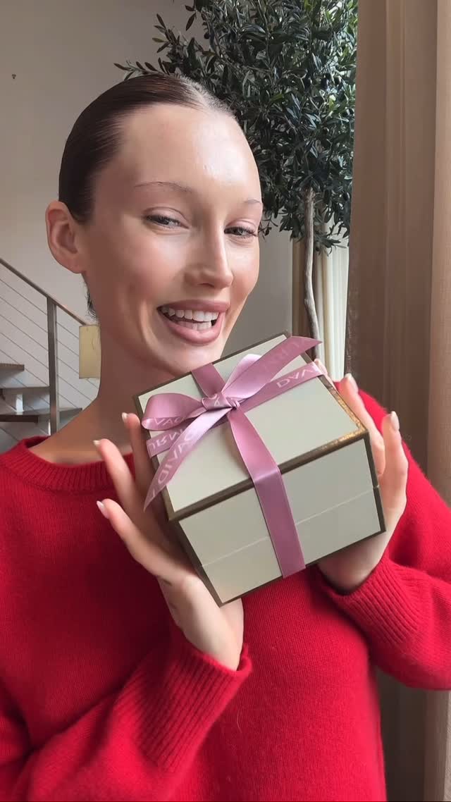 Instagram post by @meredithduxbury for David Yurman. Caption reads: such a special surprise ✨🤍 @davidyurman.