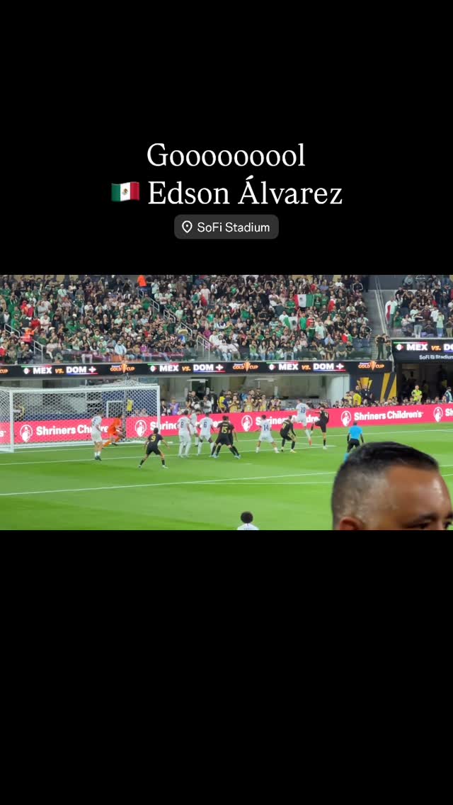 Instagram post by @camiladelamora for Caliente.mx. Caption reads: GOOOOOOL DE @miseleccionmx 🤩

@caliente_sports....