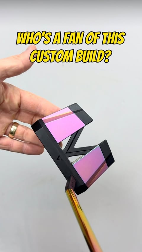 Instagram post by @carlociullogolf for VICE GOLF. Caption reads: [...] a fan of the customisation on my new....