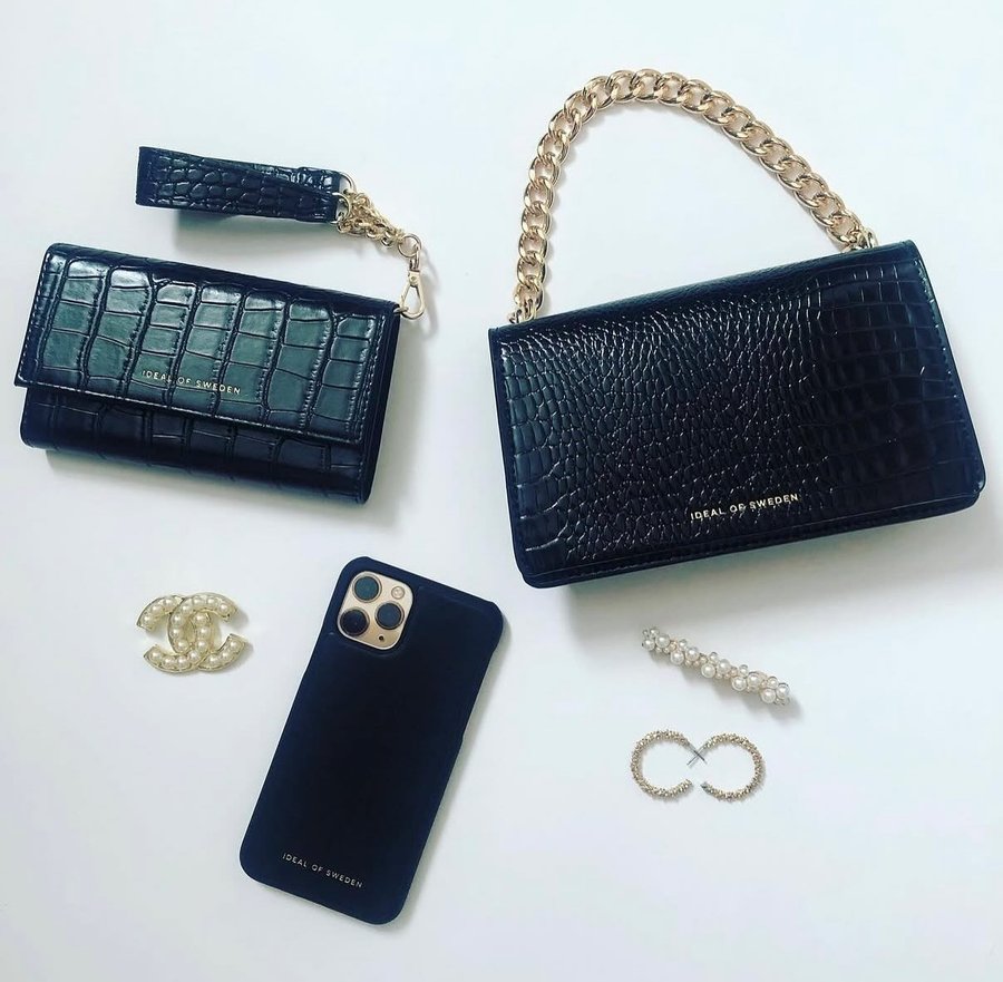 Instagram post by @elah_hasi for idealofsweden. Caption reads: Werbung Kooperation SALE up to 50% of everything....