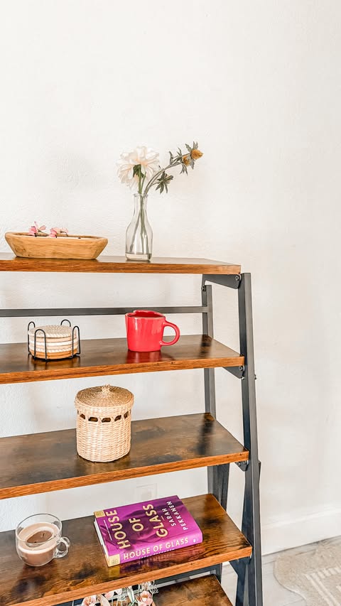 Instagram post by @haleymartinoxo for Temu. Caption reads: [...] as a shelf! Love it and easy to use. 

Shop....