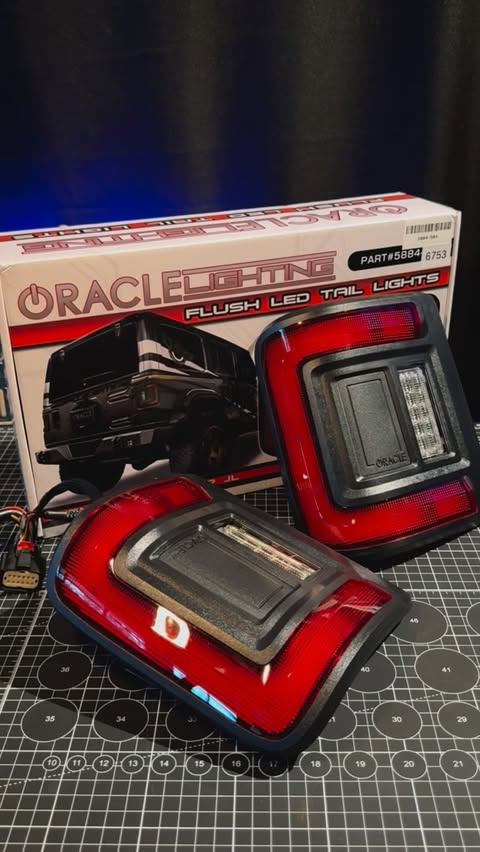 Instagram post by @akirathejeep for ORACLE Lighting. Caption reads: [...] sharing what I run and love. 🙌....
