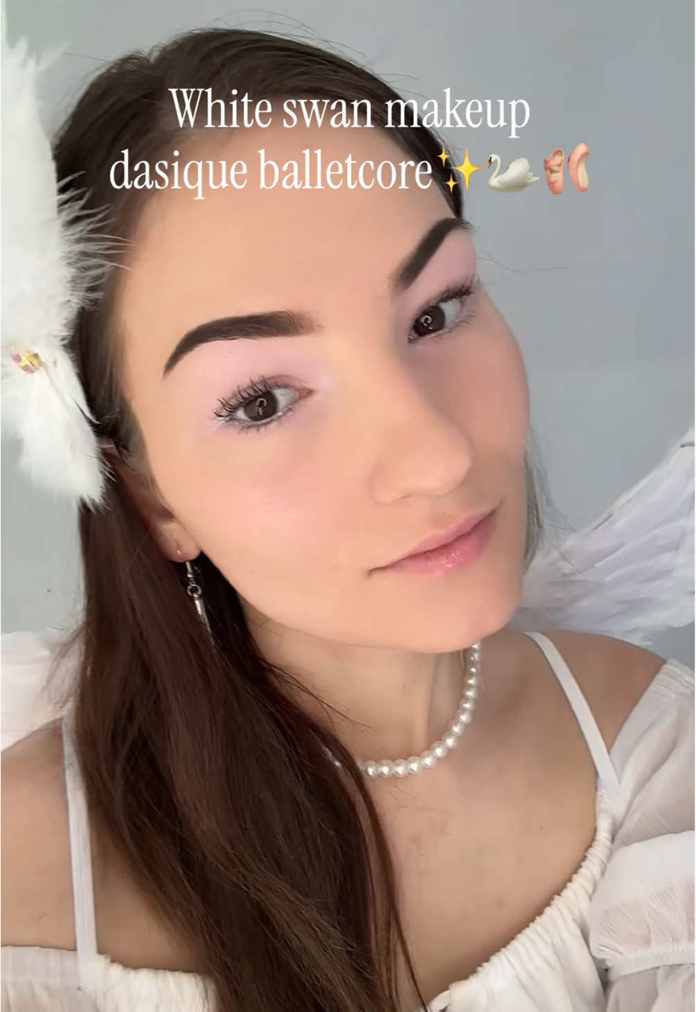 TikTok post by @ugcvictoriaglow for Dasique. Caption reads: 🩰✨ White Swan Dreams with @dasique US 🦢🤍....
