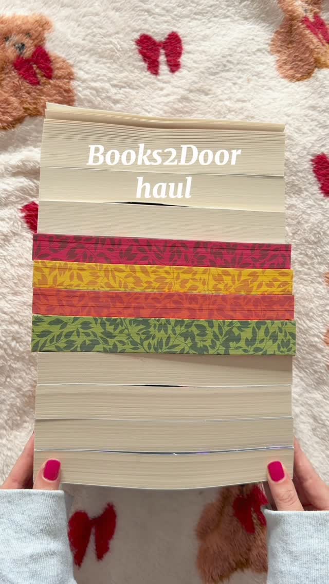 Instagram post by @abbeigh.reads for Books2Door. Caption reads: My @books2dooruk book haul 📚✨
[AD/PR] Have you....