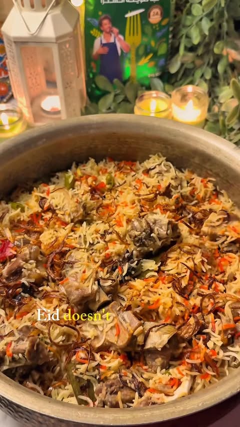 Instagram post by @recipesby_reen for Daawat. Caption reads: [...] rich & flavourful Mutton Yakhni Pulao?....