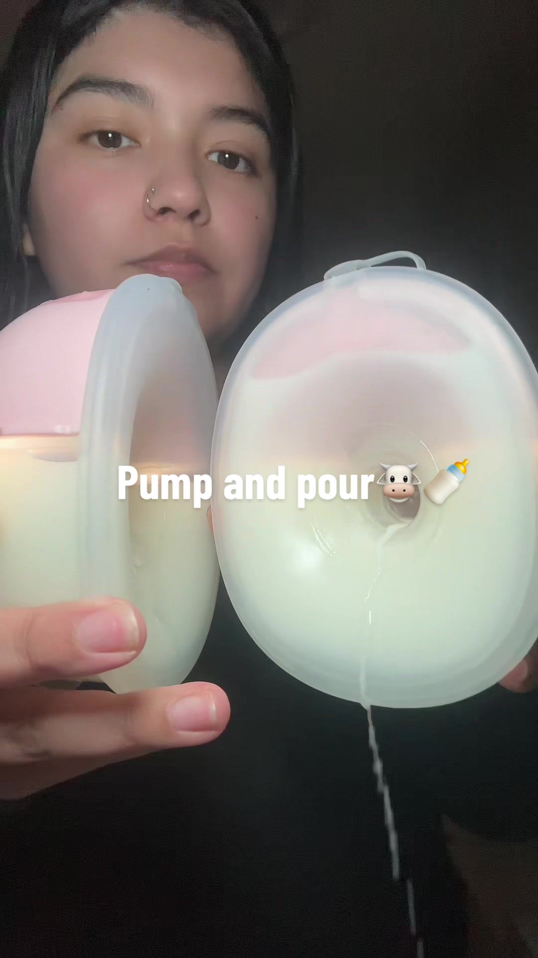 TikTok post by @mariiaaav for Mommed. Caption reads: @MomMed_Official #mommeds33 #mommedpump [...].