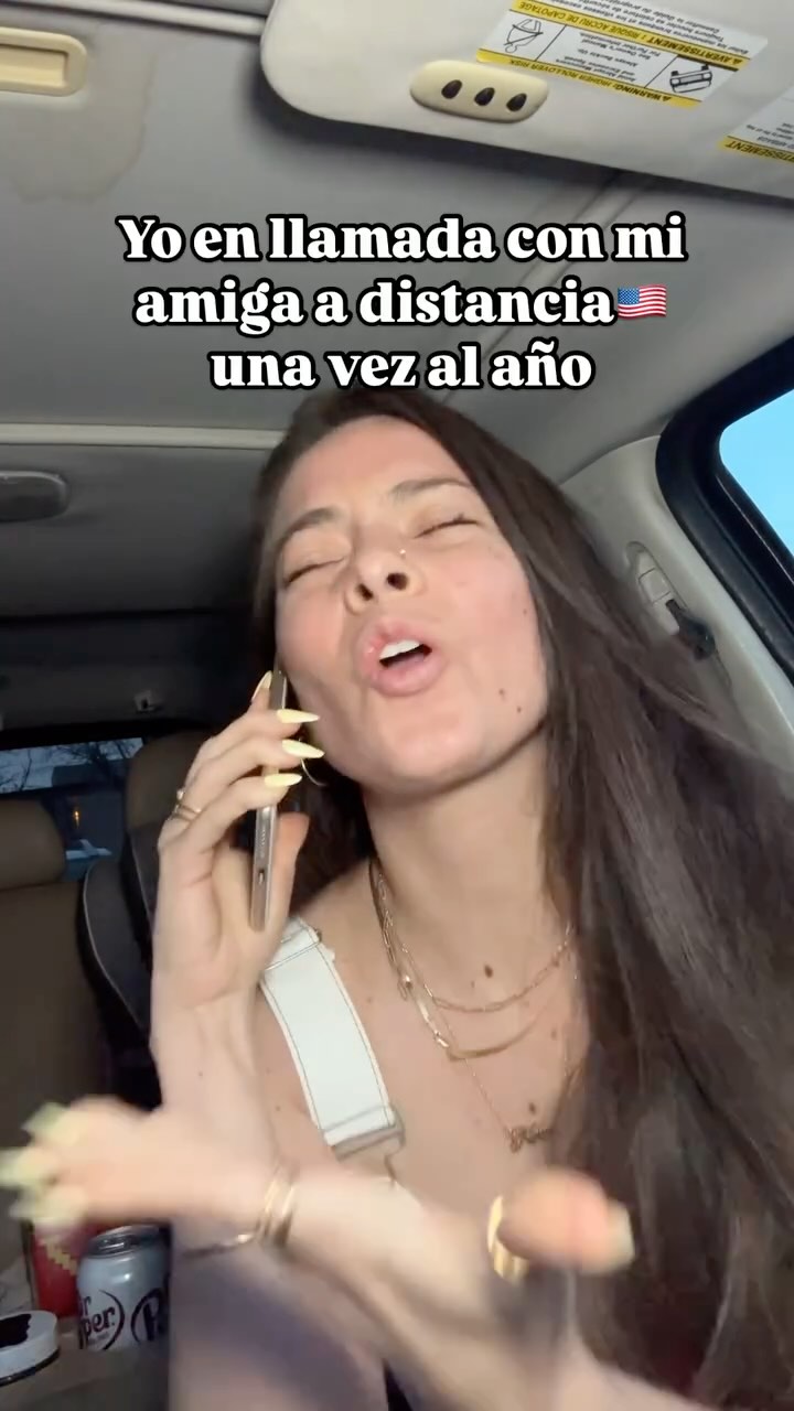 Instagram post by @normarojas_mom for FabKids. Caption reads: Lo que callamos los emigrantes🇺🇸 #amigos #humor....