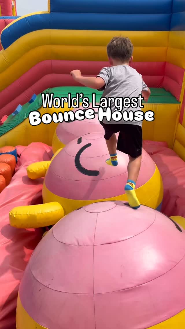 Instagram post by @craftmonsterz for Funbox. Caption reads: @funbox , the world’s biggest BOUNCE HOUSE is in....