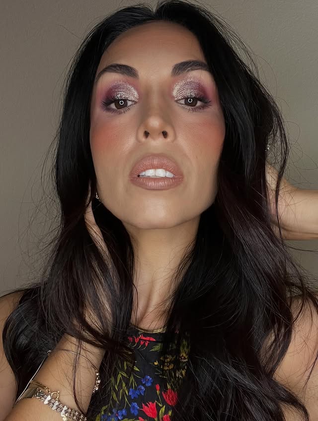 Instagram post by @paozermeno for Ciele Cosmetics. Caption reads: Happy Thursday! ❤️‍🔥
I hope yall have had a....