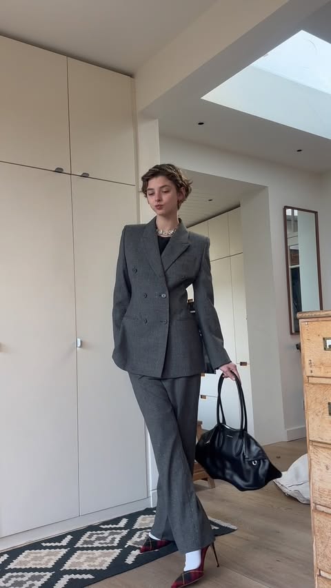 Instagram post by @ava_ark for Alexander McQueen. Caption reads: @alexandermcqueen.