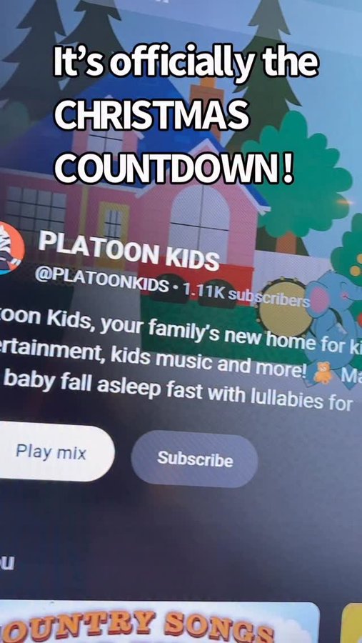 Instagram post by @dunnfamilyfun for MomSelect. Caption reads: #sponsored We are really feeling the holiday cheer....