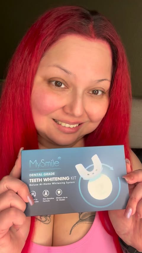 Instagram post by @makeupobsessedrebecca for Stack Influence. Caption reads: [...] & Tags: @mysmile @mysmileusa @stackinfluence....