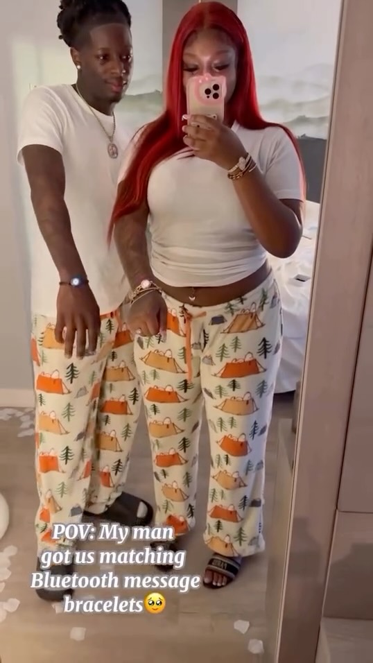 Instagram post by @donxveefiles for Totwoo. Caption reads: We found away to express deeper love connections....