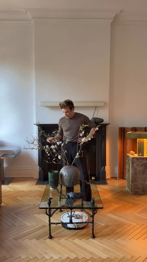 Instagram post by @jeremiahbrent for Shark Home. Caption reads: [...] as it should. #SharkPartner #SharkLuxe....